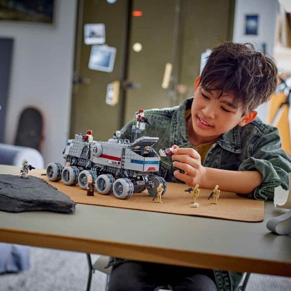 75413 Lego Star Wars - Republic Juggernaut