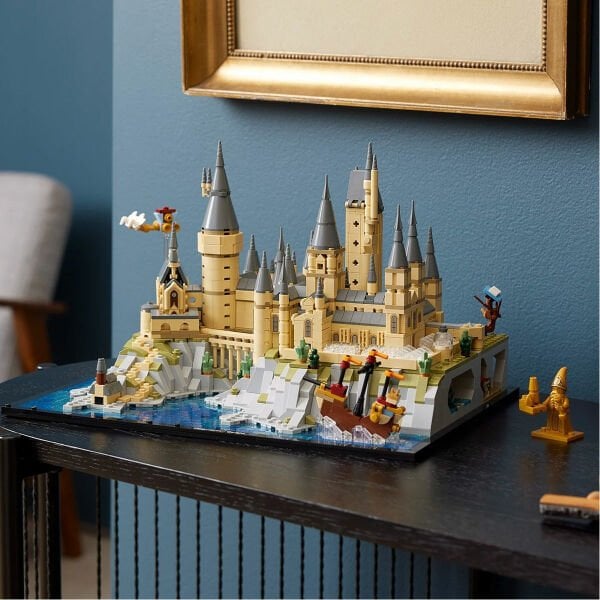 76419 LEGO® Harry Potter™ Hogwarts™ Şatosu ve Bahçesi